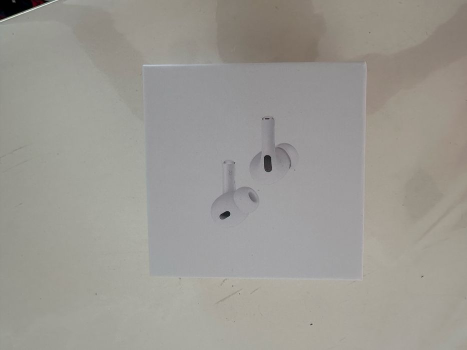 Продам Airpods pro