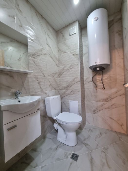 Дава се под наем Тристаен апартамент в Разград, Абритус - 105 кв.м за 433.5 € - Снимка #8