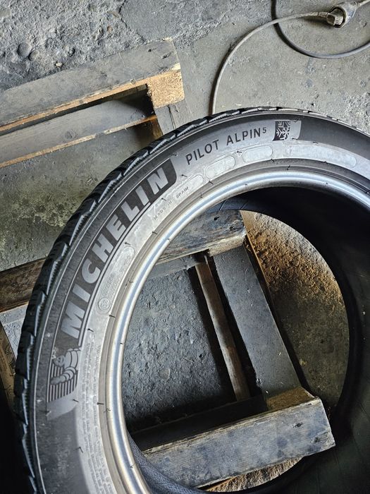 4 anvelope iarna 215 50 18 Michelin 2020