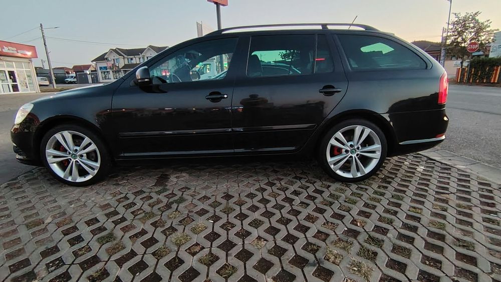 SKODA Octavia 2011 — imagine 2