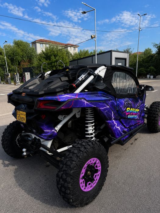 Vând Can-Am Maverick X3 XRS Smart-Shox 2023 – 200 CP – Full Accesorii