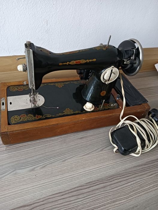 Mașină de cusut !