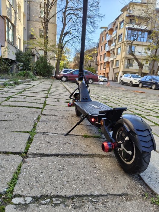 Mukuta 10 Dual – отлична електрическа тротинетка + много аксесоари