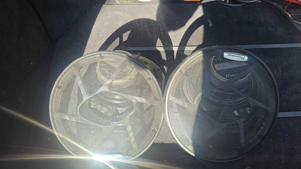 Pionerr работещи