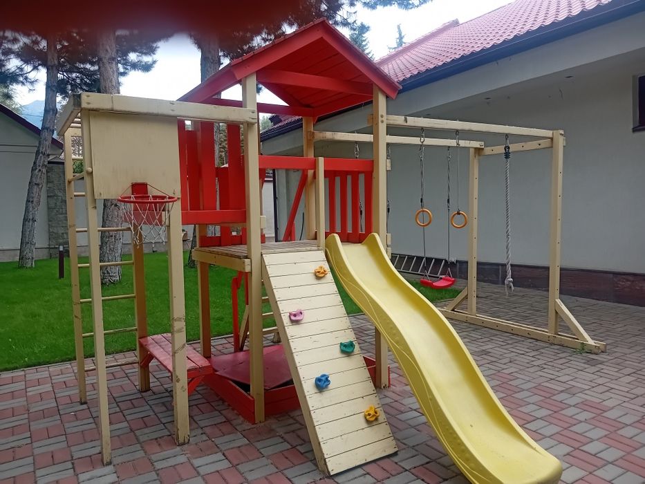 Продам детскую горку