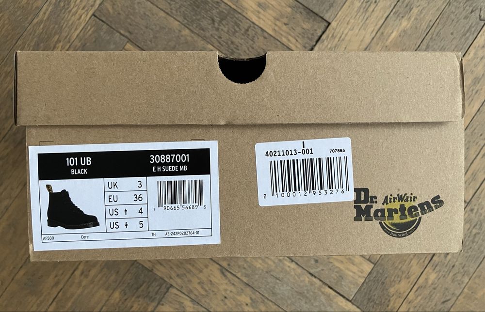 Велурен Dr. Martens, номер 36-ти