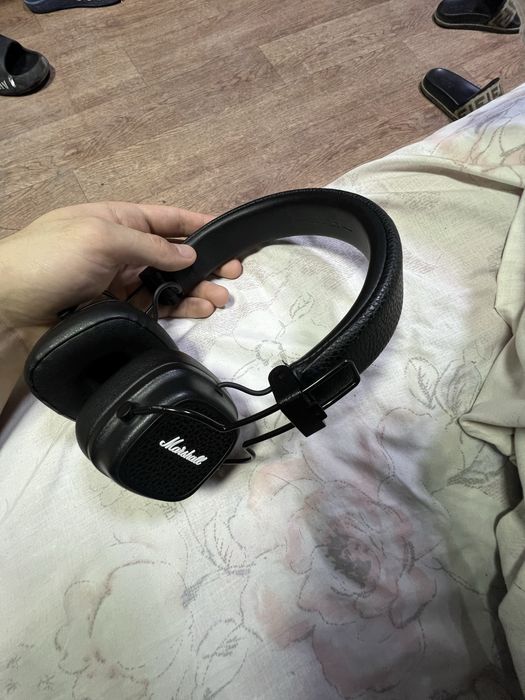 Marshall V наушники