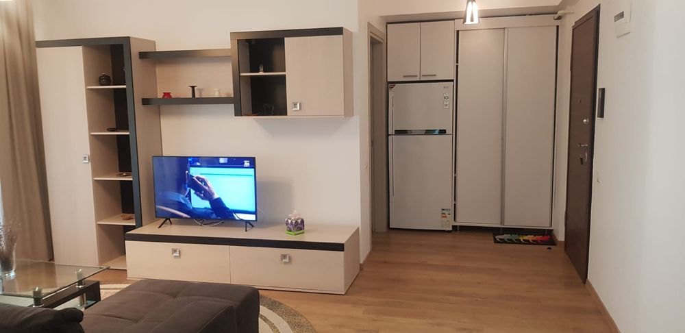 Închiriez apartament 2 camere