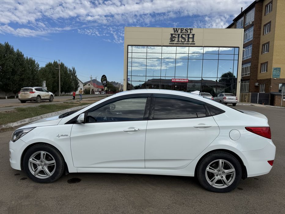 Продам hyundai solaris автомат
