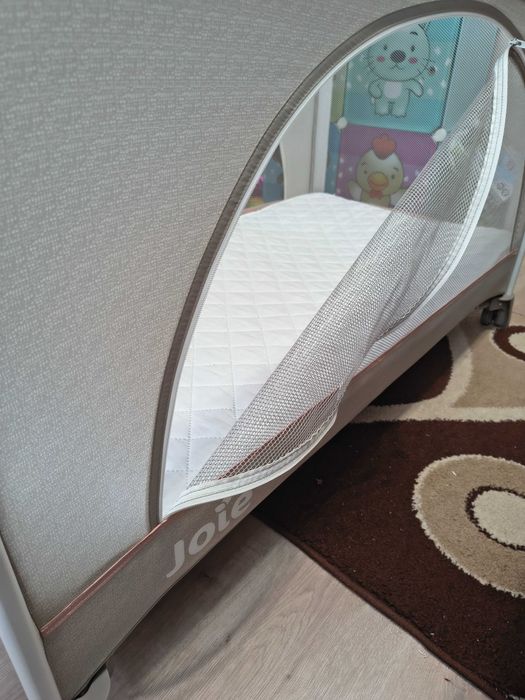 Patut de voiaj Joie + saltea cocos + saltea pliabila de calatorie