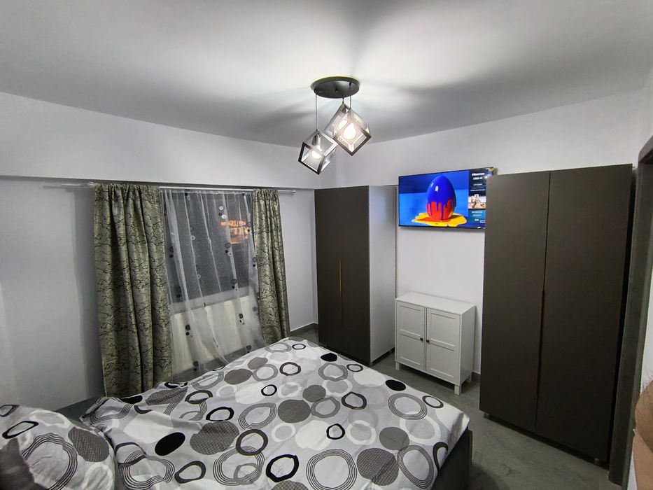 Inchiriez apartament 2 camere Ultracentral