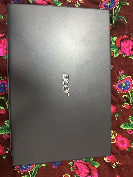 Acer extensa 215-54G sotiladi