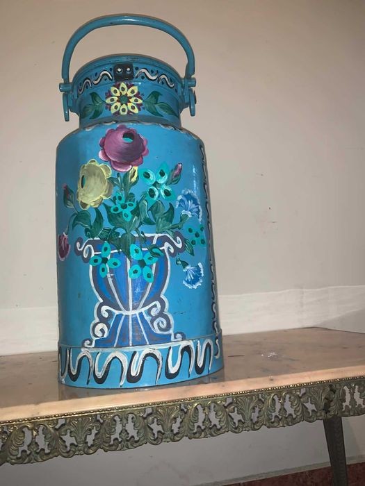 Recipient de lapte traditional