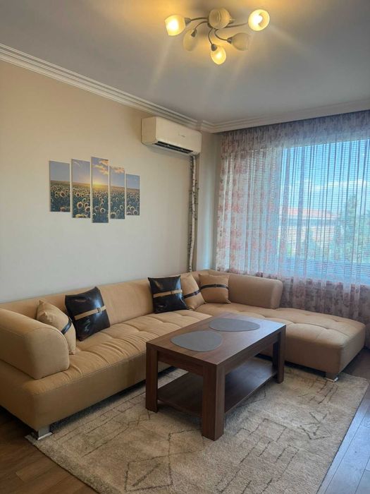 Дава се под наем Двустаен апартамент в София, Гео Милев - 68 кв.м за 550 € - Снимка #2