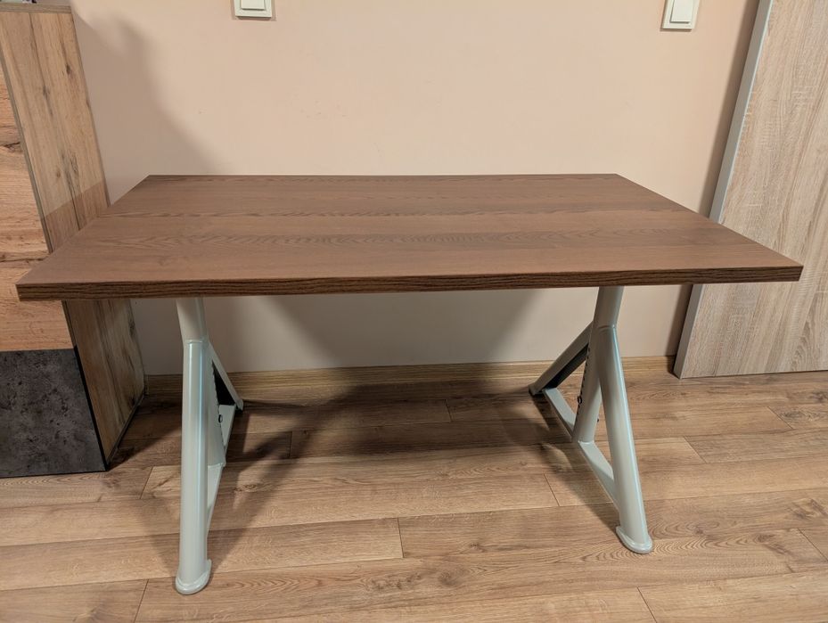 Регулируемо офис бюро Ikea Idasen