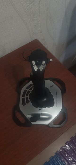 Extreme 3D Pro Joystick
