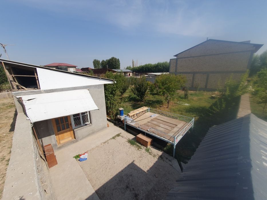 8sotix yer sotiladi Hasanboyda