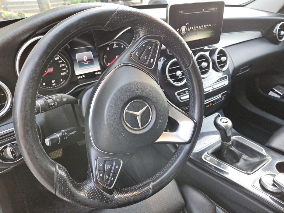 Mercedes   C 220