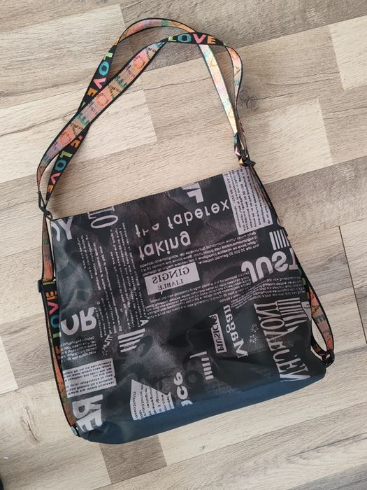 Нова дамска чанта