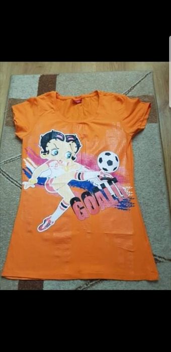 Дамси Тениски...