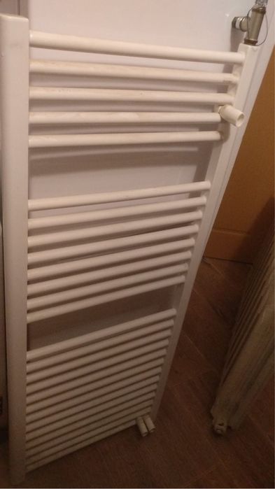 Vand calorifere aproape noi