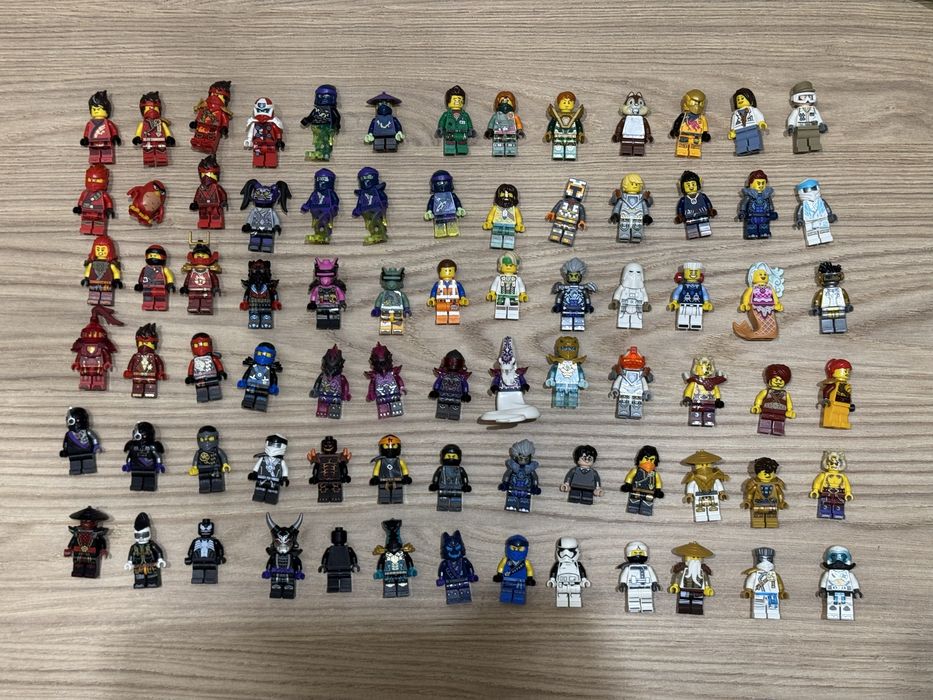 Лего фигурки и детали от них