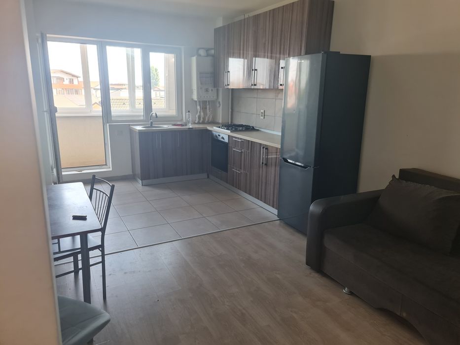 De închiriat apartament