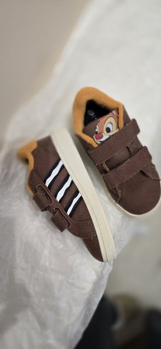 Adidas маратонки 25 номер - като нови Disney серия