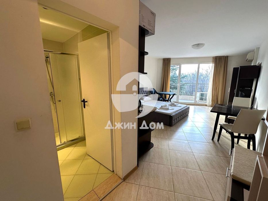 Едностаен апартамент на ПЪРВА ЛИНИЯ в к-с „Мидия“, гр. Ахелой