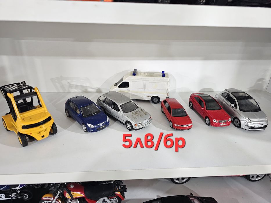 Модели - 1/18-  1/24