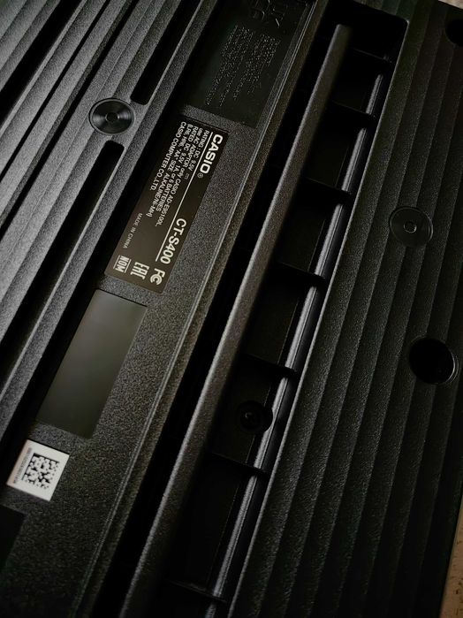 CASIO CT-S400 Синтезатор