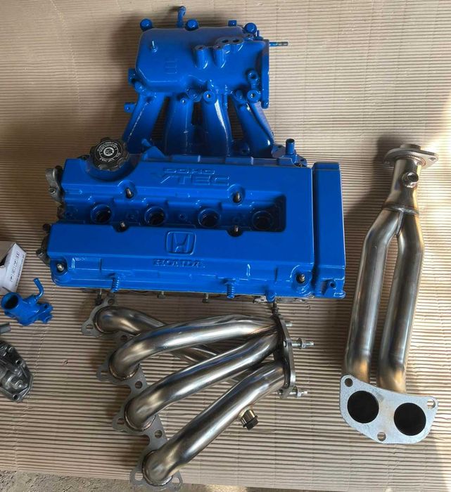 Глава от Honda Civic VTi B18C4 DOHC VTEC