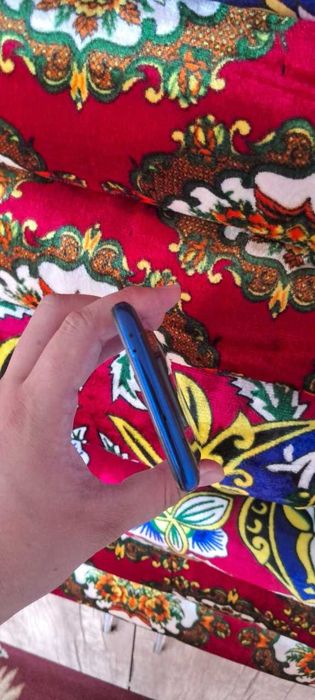 Poco x3 pro 8/128 Gb Holati tiniq