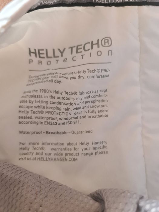 Оригинален ски панталон на Helly Hanssen