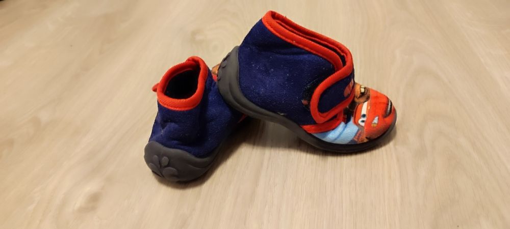 Сандалки за 2-3 г. момче, 23-27 р-р.