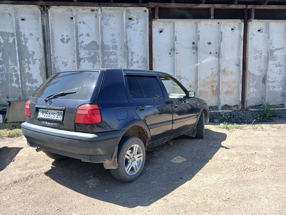 Продам фольцванен гольф3