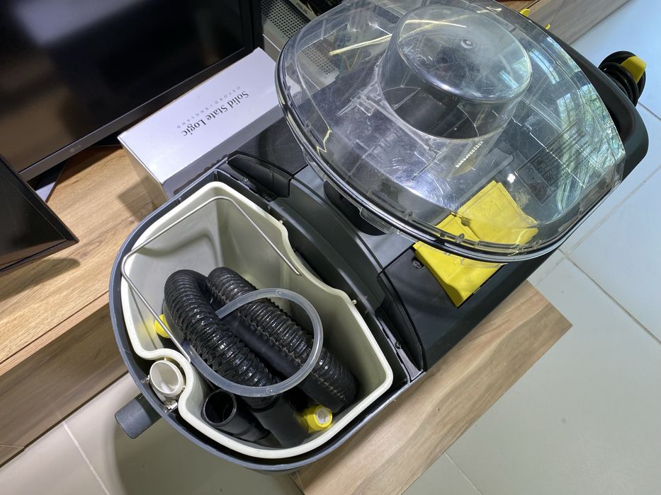 Моющий пылесос Karcher Professional Puzzi 10/1, 2 насадки, 9296/А10