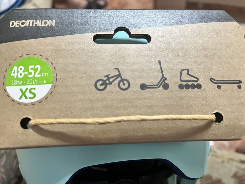 Чисто нова детска каска B-Twin