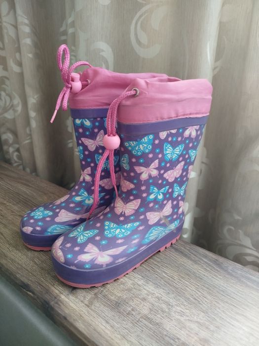 Резиновые сапоги