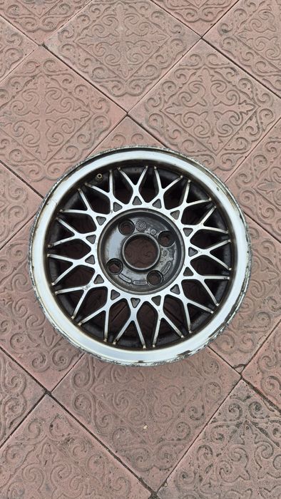 Продам один диск