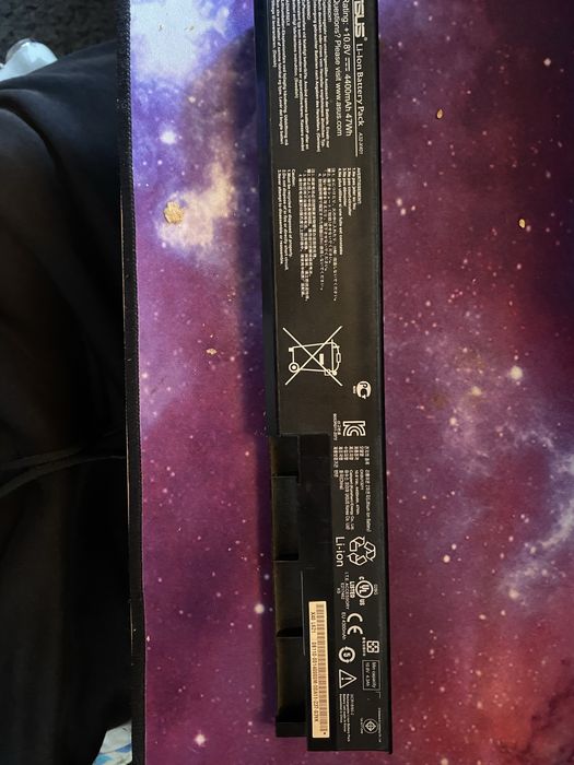 Vand piese laptop, asus si compaq