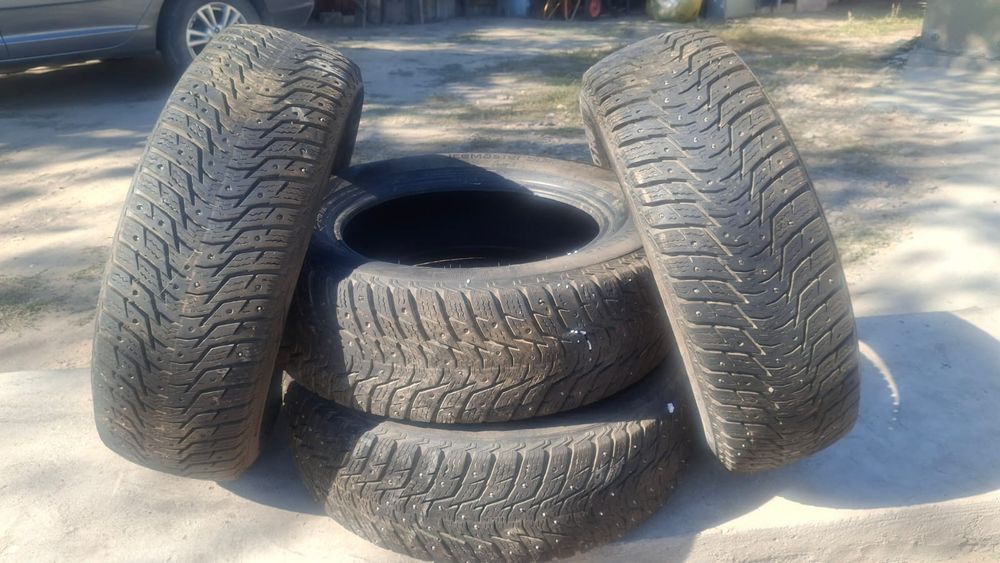 Продам зимние шины