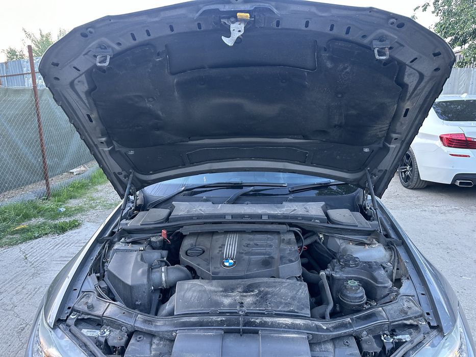 Trager capota faruri aripa bmw e90 e91