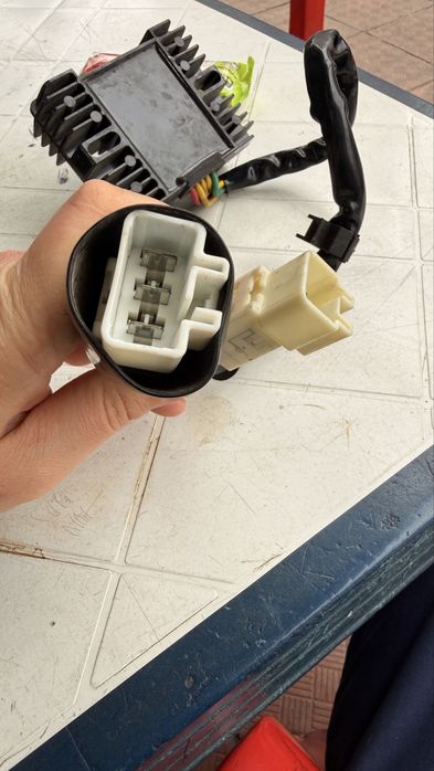 Реле регулатор Honda CBF 1000 2007