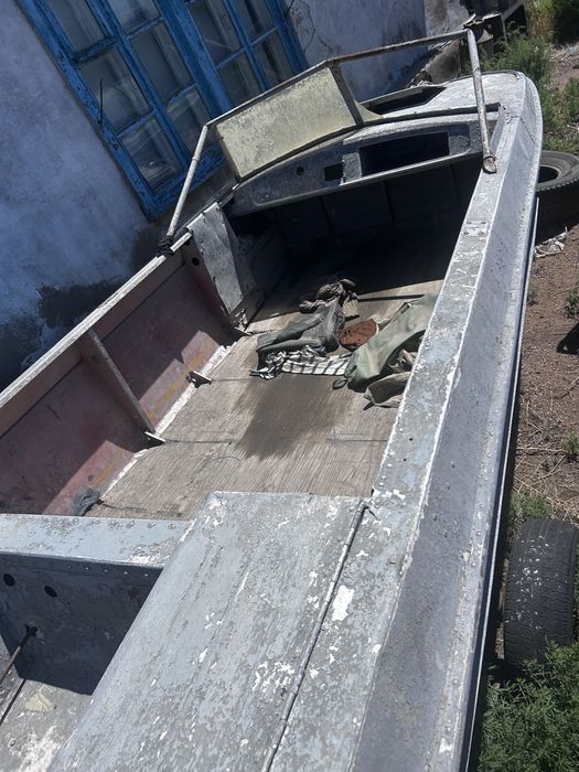 Продается Лодка Обьешка с мотором Yamaha 40