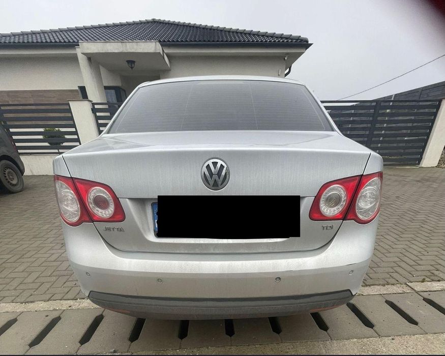 Vând Volkswagen Jetta 1.9 TDI 2005