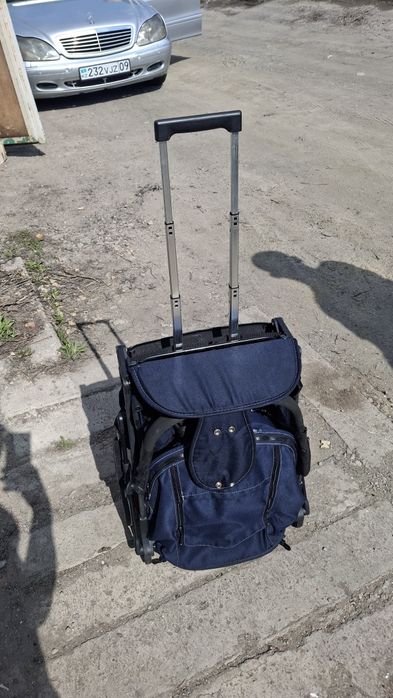 Продам компактную коляску