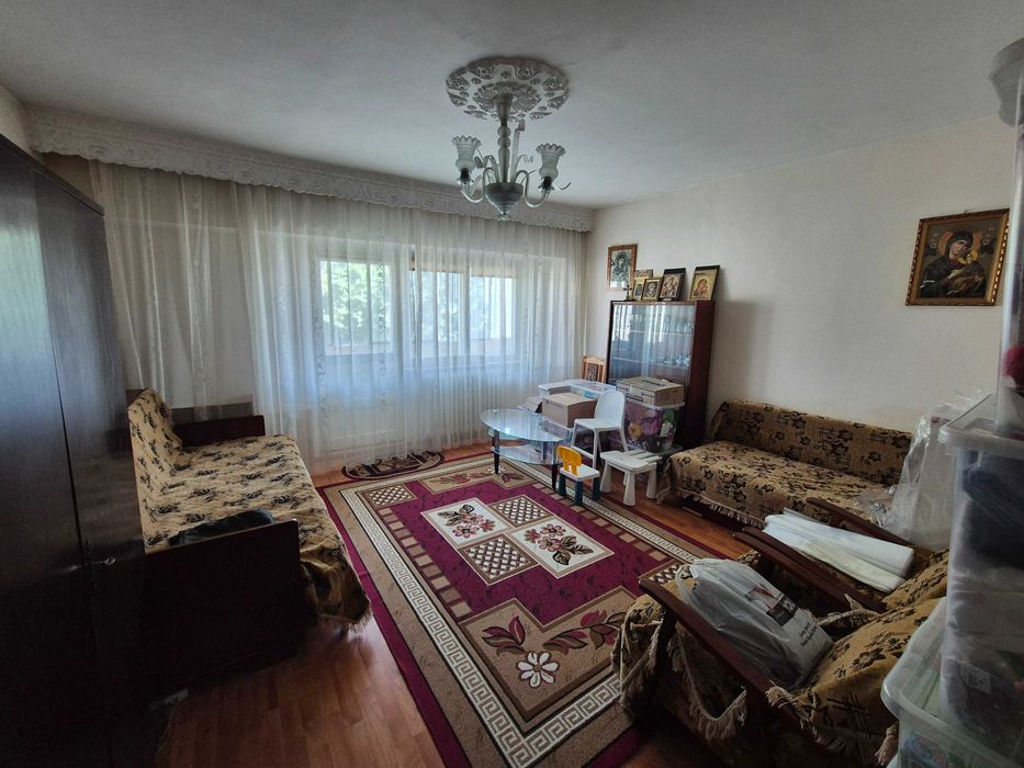 Proprietar – Vând garsonieră confort 1 decomandată, 40,5 mp, Orizont – Bacău