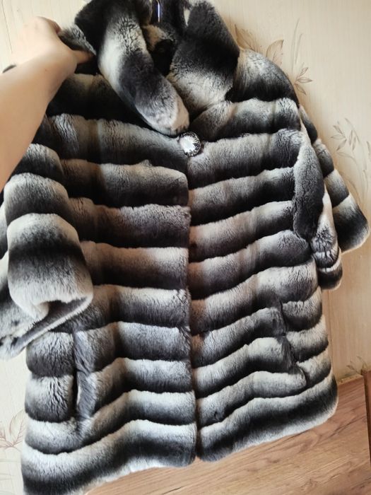 Продам натуральную шубу