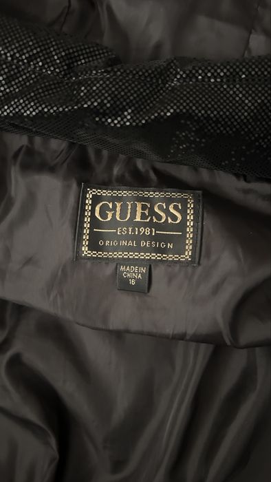 зимно яке guess
